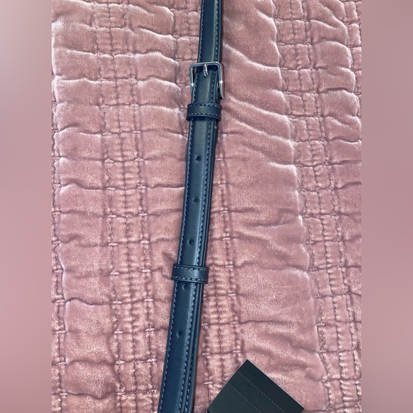 NWT kate spade Flower Crossbody Handbag - Picture 15 of 15